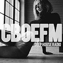 Слушать онлайн Свое FM Радио